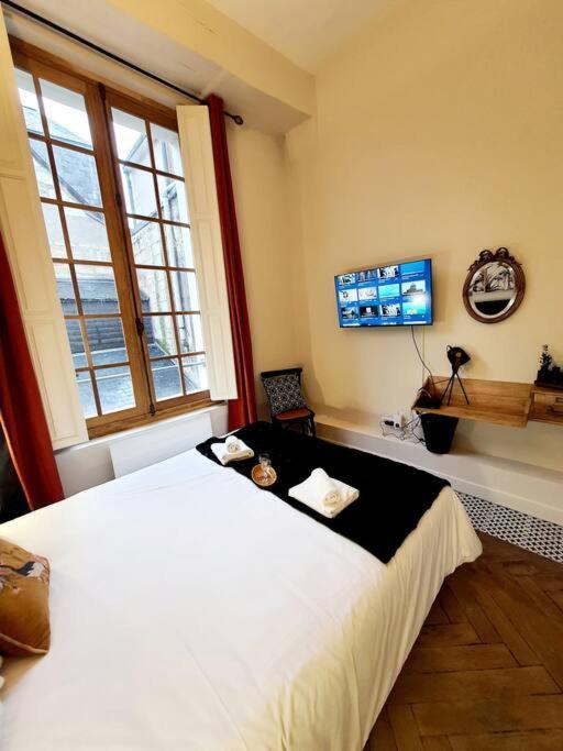 T2 Calme Vieux Basilique Apartment *